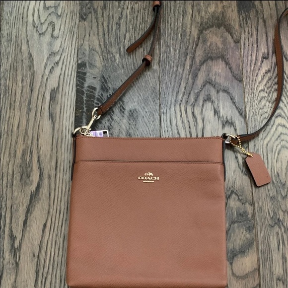 Coach crossbody - Picture 2 of 7